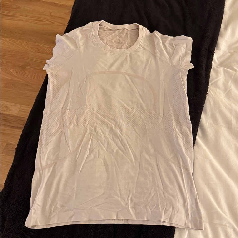 swiftly tech short sleeve, Lululemon.